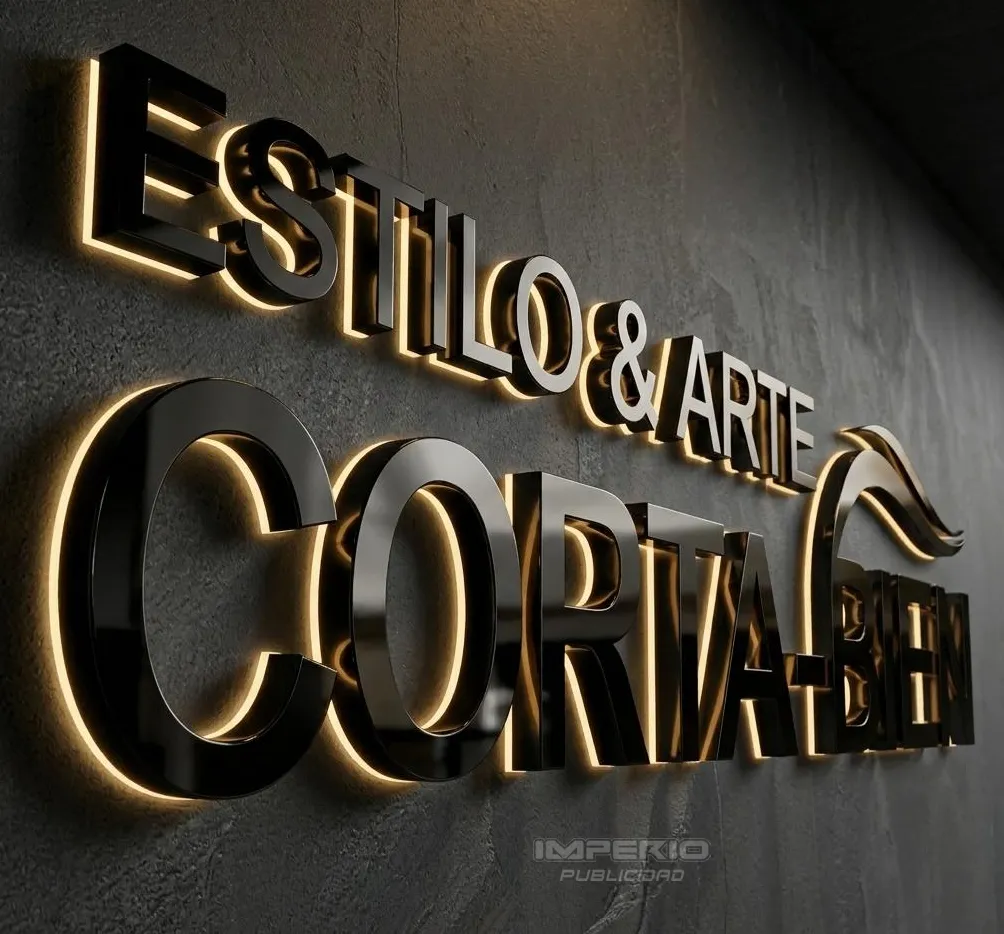 letras 3D de aluminio negro espejo con iluminación halo LED posterior sobre muro elegante